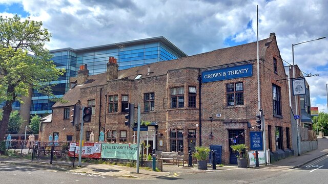 The Crown Pub