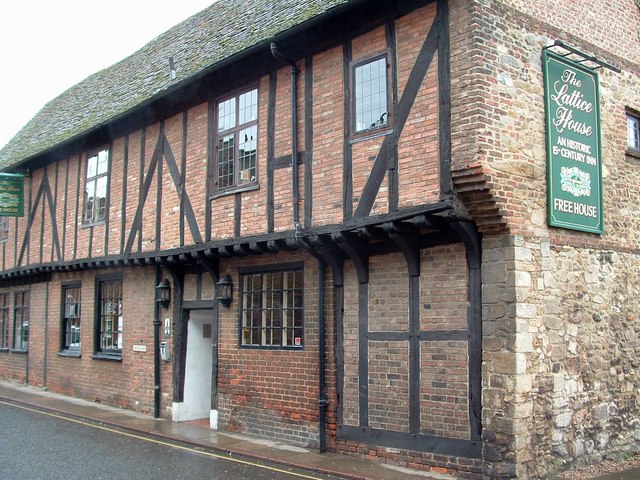 The King's Lynn Arms Pub