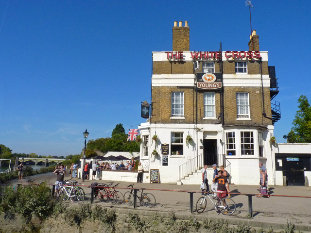 The White Cross Pub